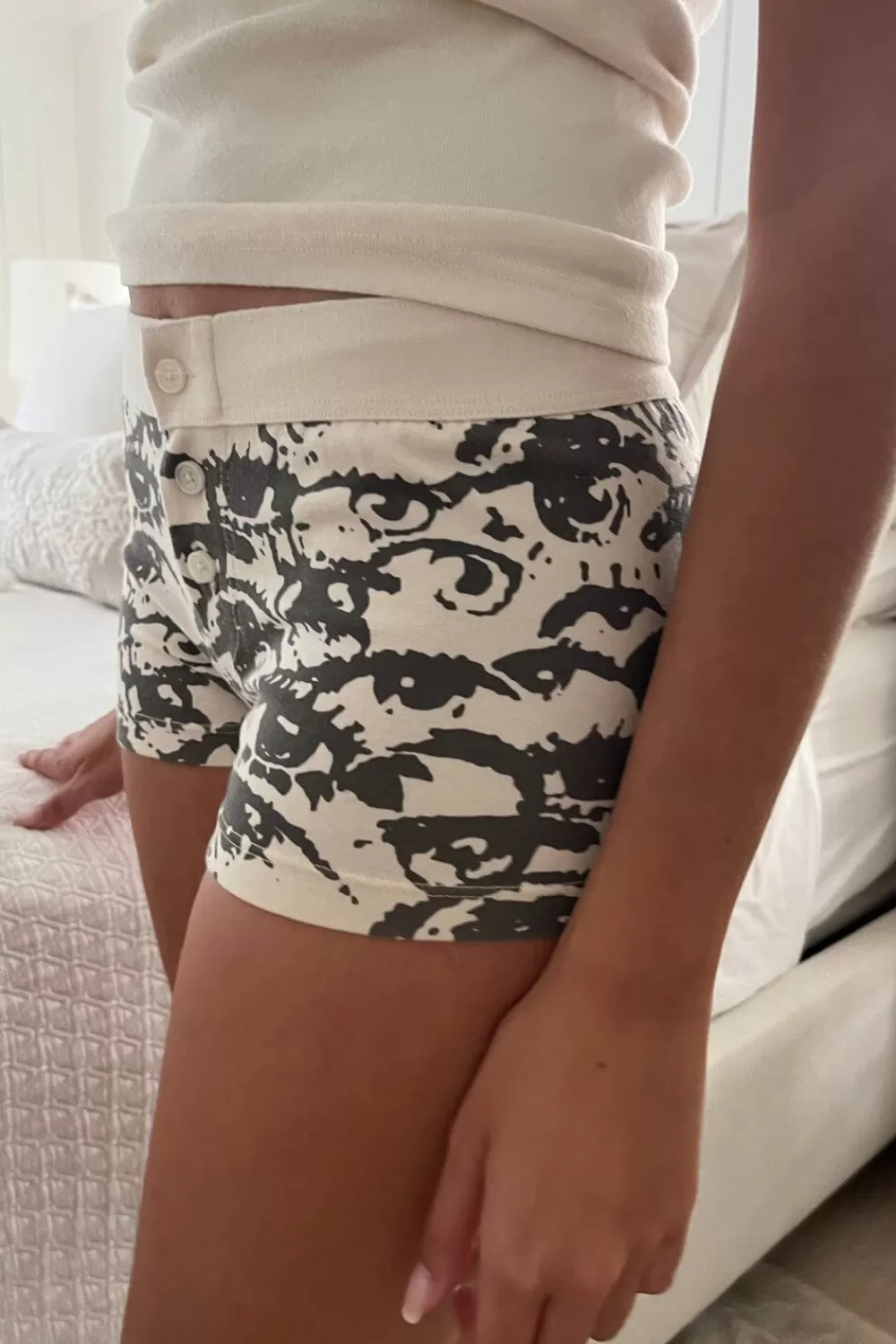 Brandy Melville Boy Short Eye Underwear