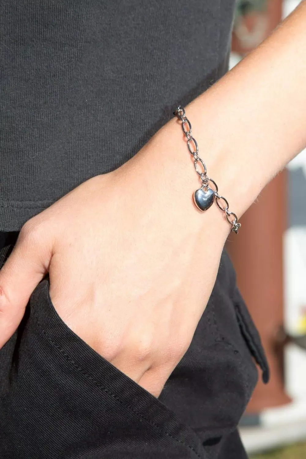 Brandy Melville Chain Heart Bracelet