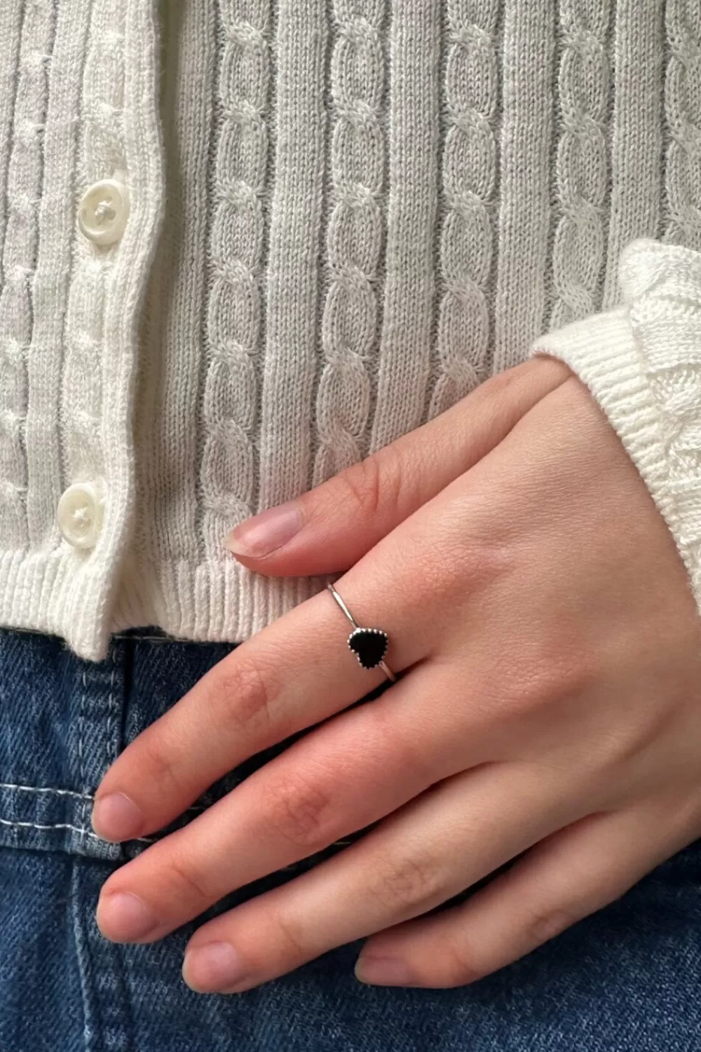 Brandy Melville Enamel Heart Ring