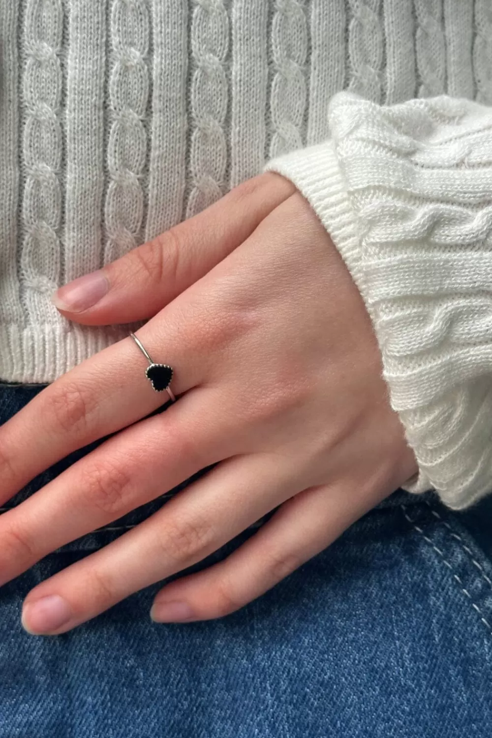 Brandy Melville Enamel Heart Ring