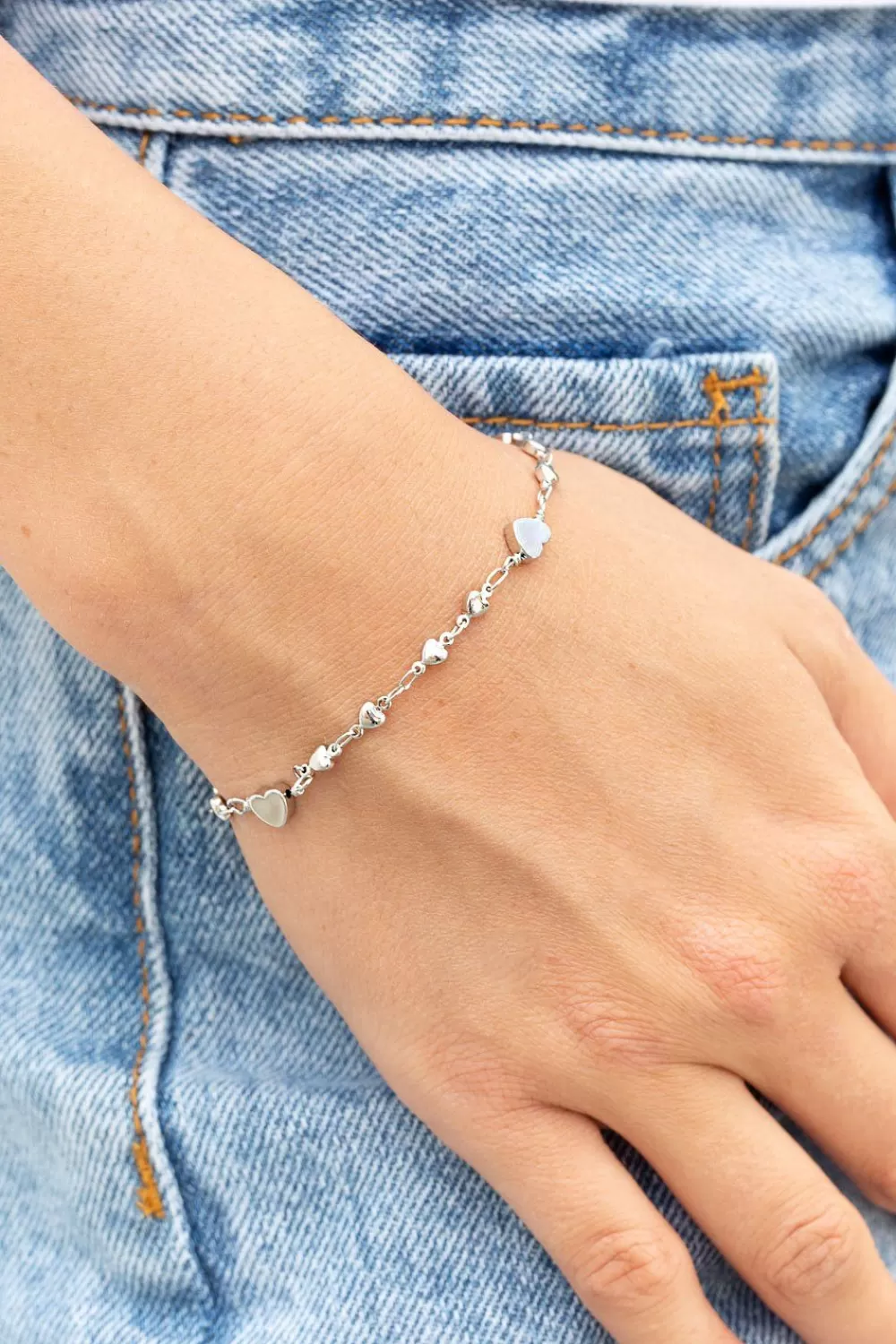 Brandy Melville Heart Charm Bracelet