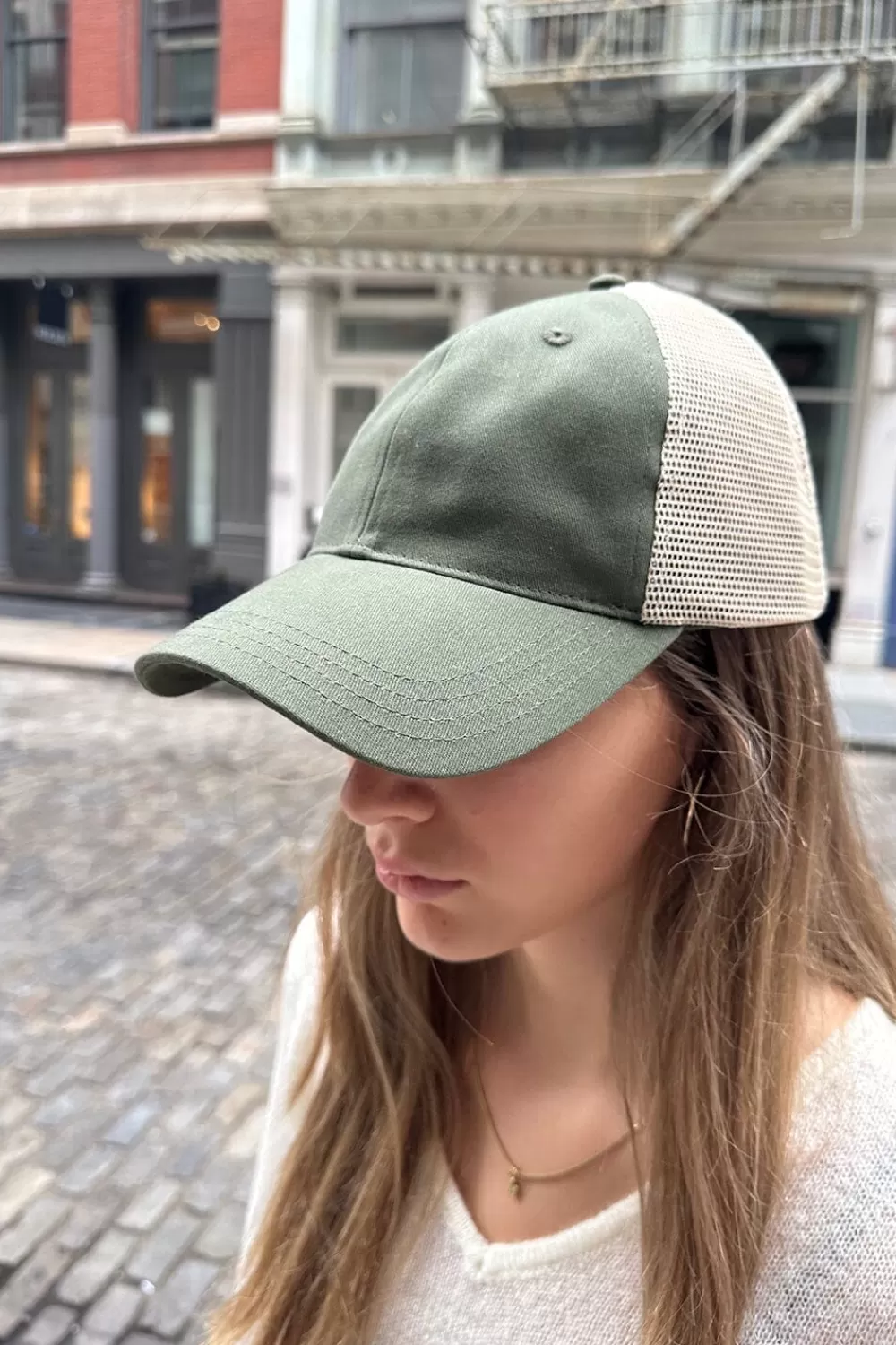 Brandy Melville Katherine Mesh Cap