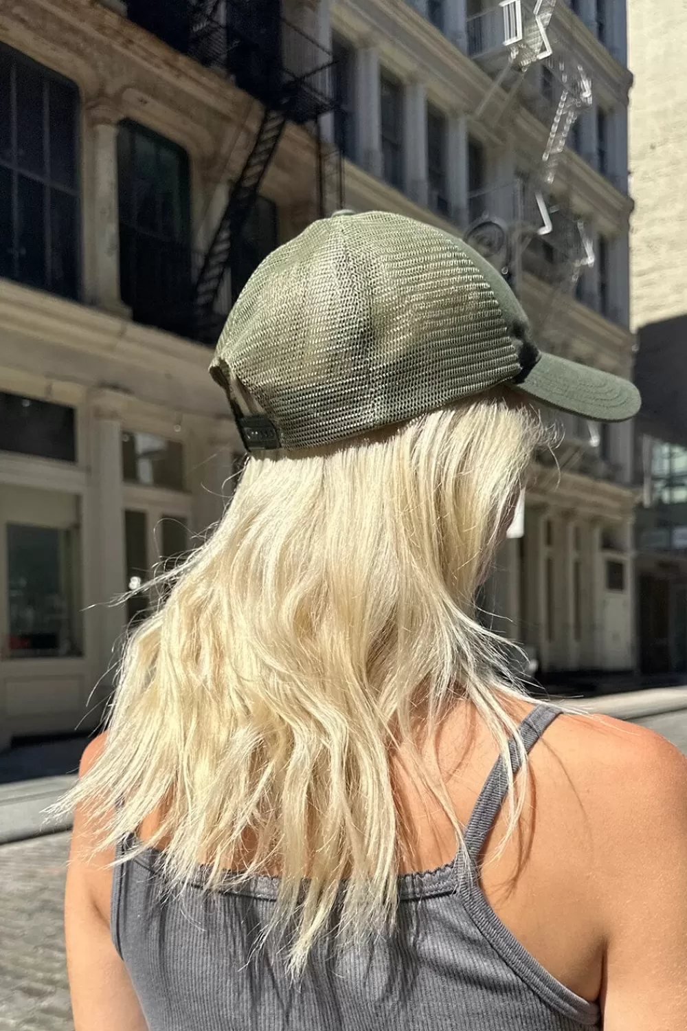 Brandy Melville Katherine Mesh Cap