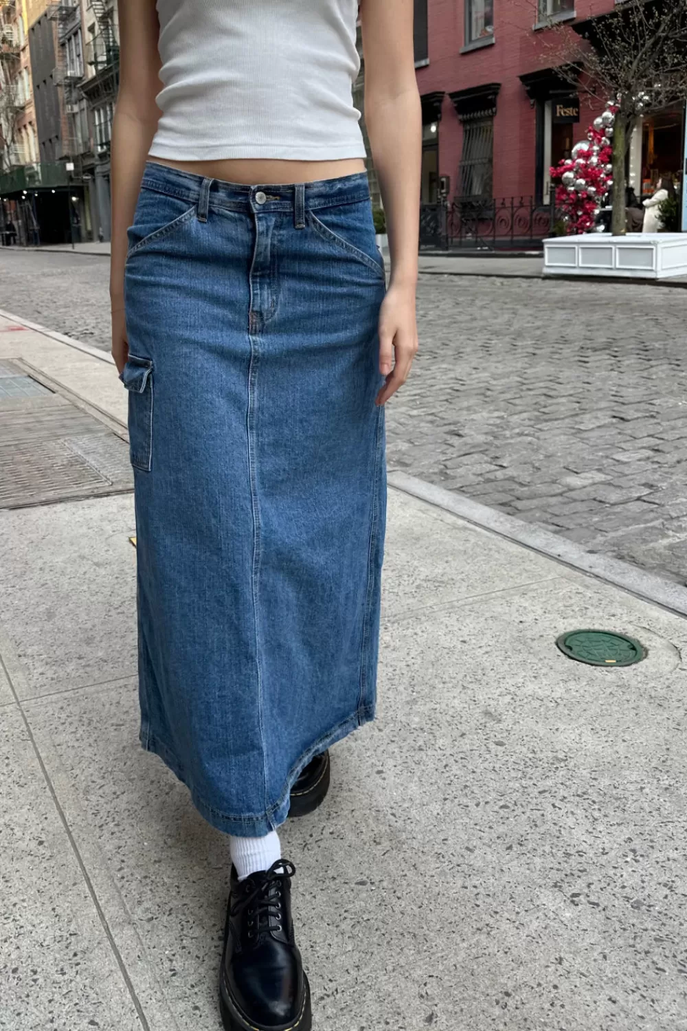 Brandy Melville Kenzie 90's Denim Skirt