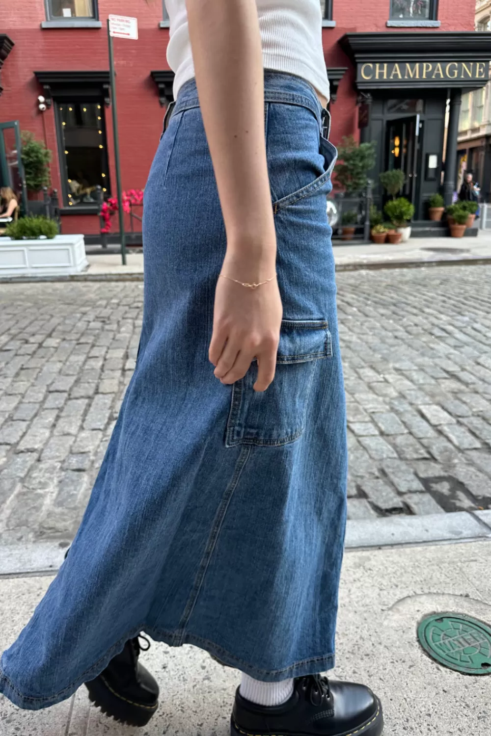 Brandy Melville Kenzie 90's Denim Skirt