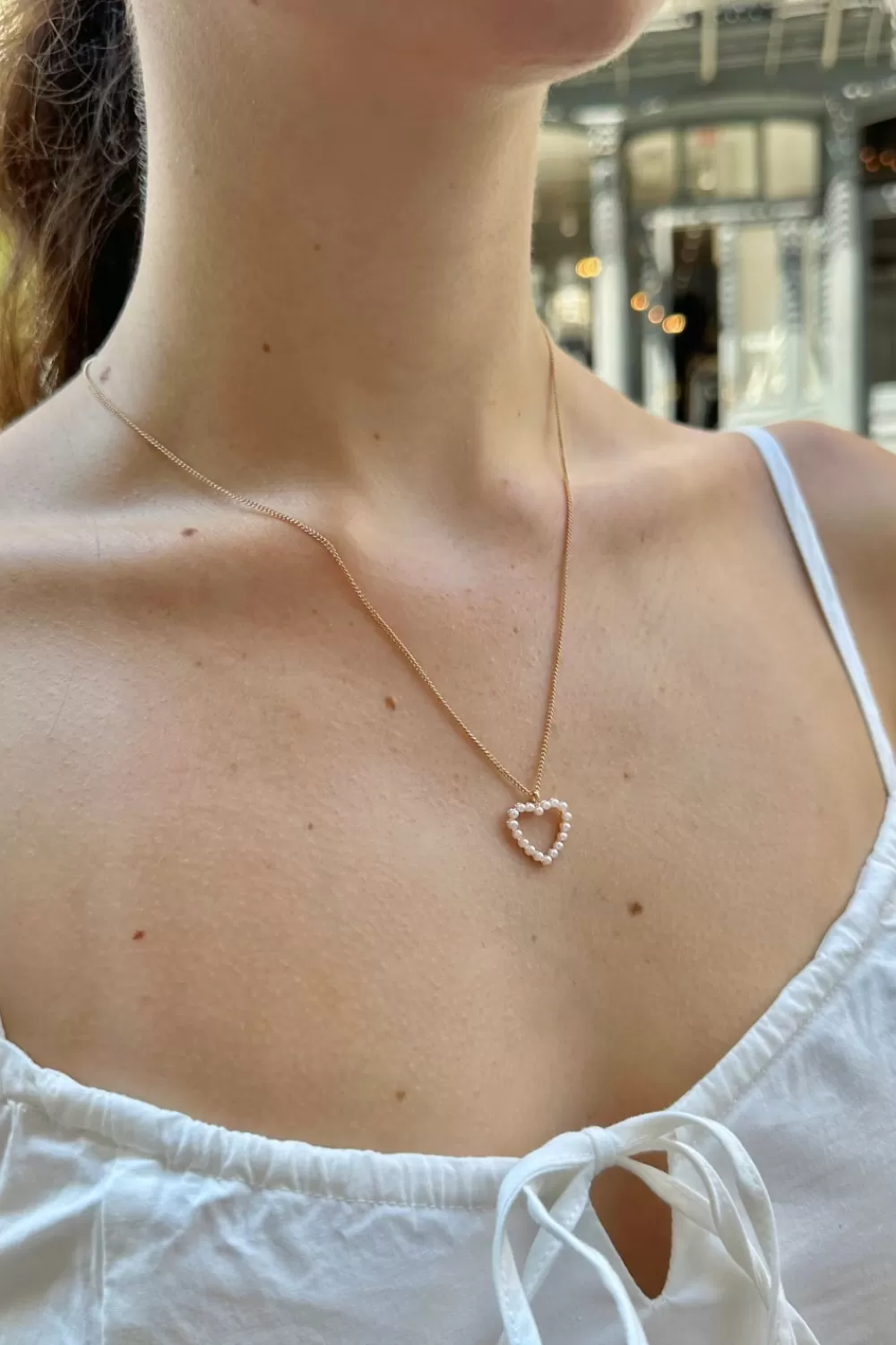 Brandy Melville Pearl Heart Hecklace