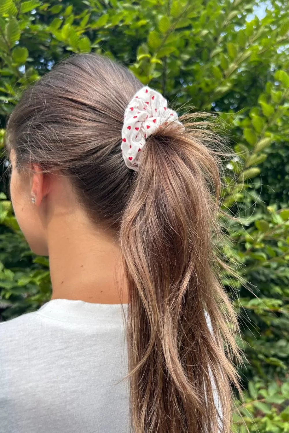 Brandy Melville Red Heart Scrunchie