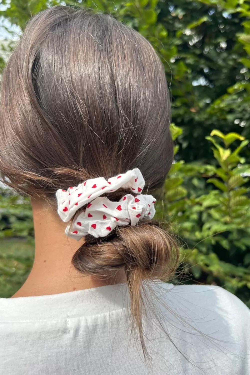 Brandy Melville Red Heart Scrunchie