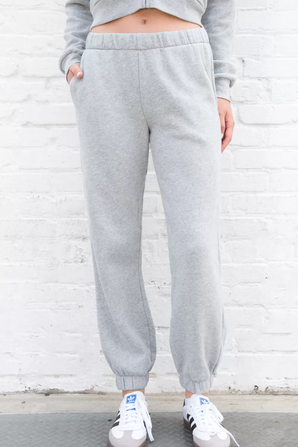 Brandy Melville Rosa Sweatpants