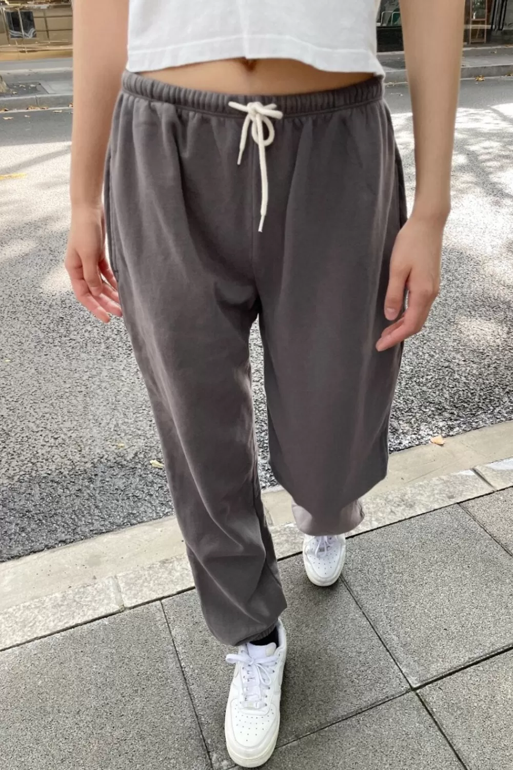 Brandy Melville Rosa Tie Sweatpants