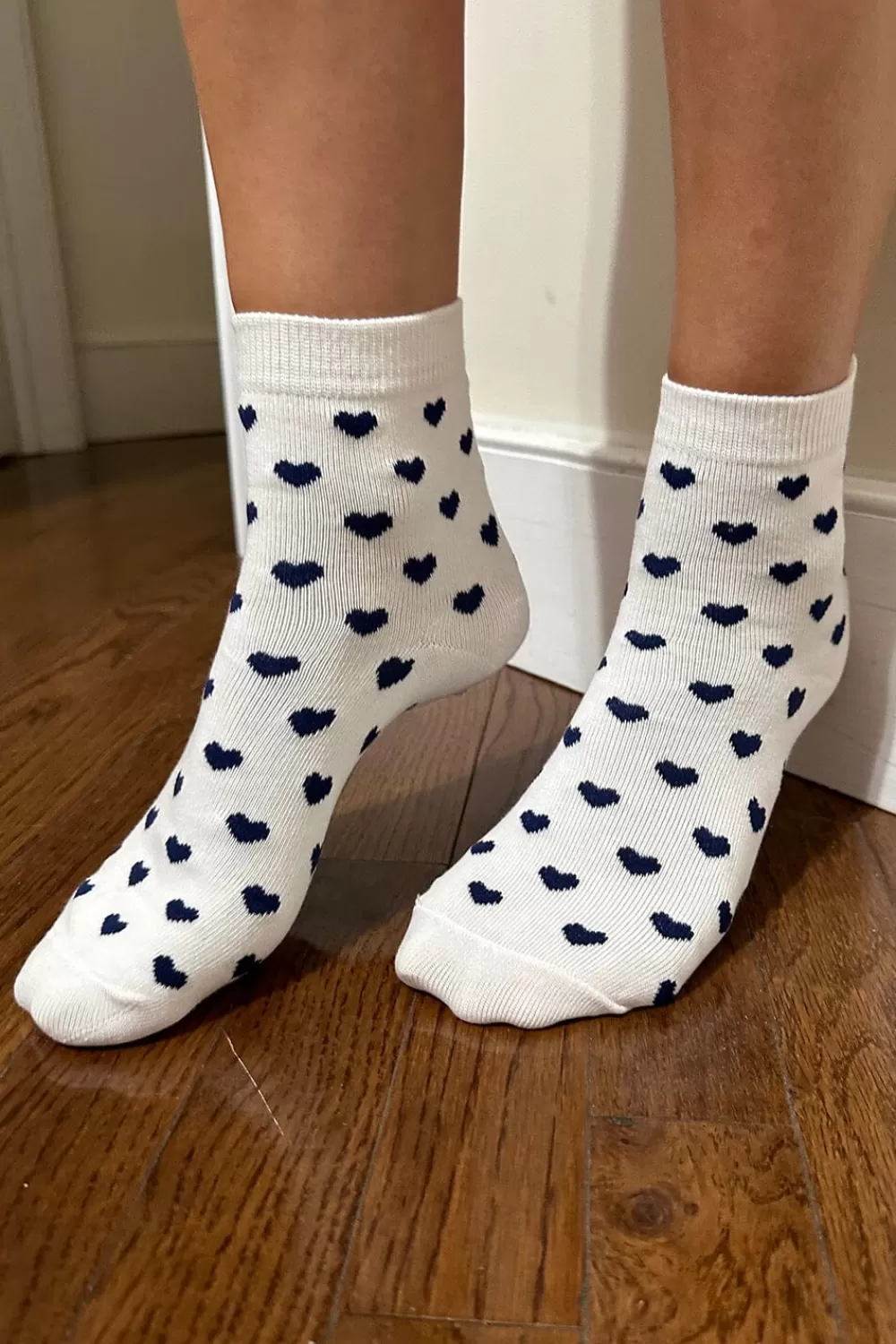 Brandy Melville White And Navy Heart Socks